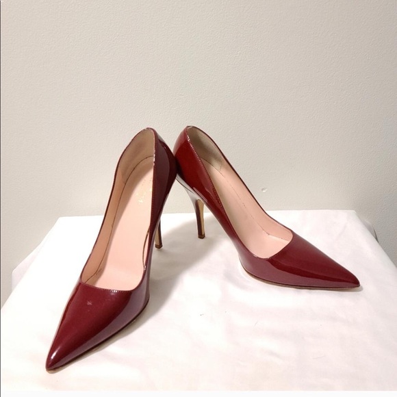 Classic Kate Spade Heels - Picture 4 of 7